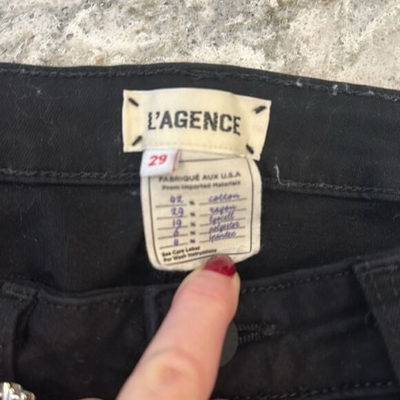 👖 L’agence Black Jeans with Embroidered Detail - Size 29, Inseam 27 - Picture 3 of 5